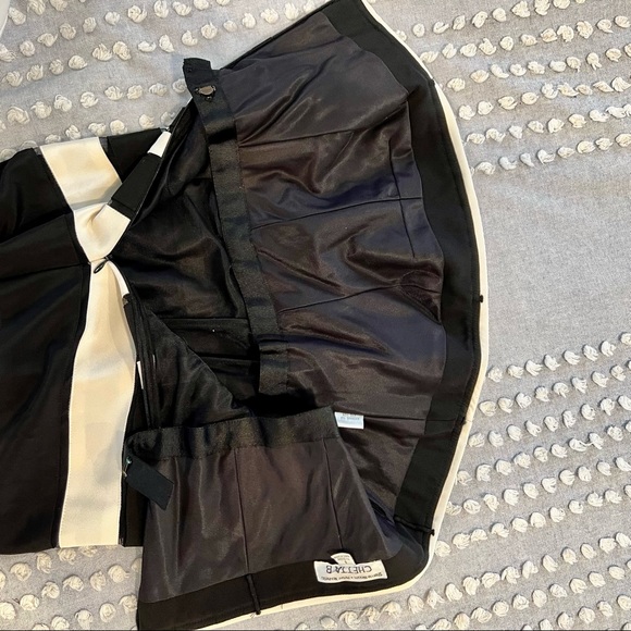 Chetta B Formal Gown, size 6 - Picture 2 of 11